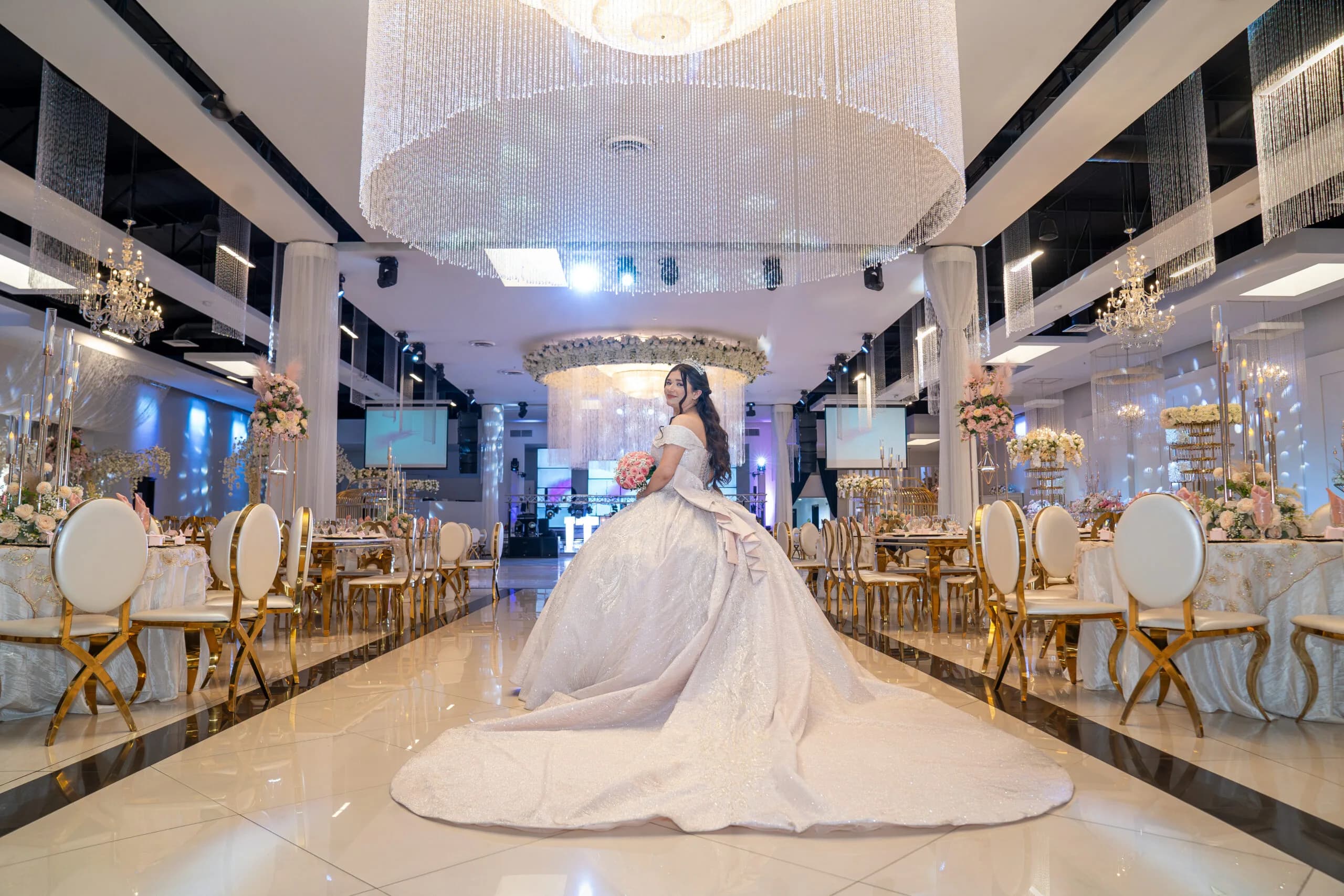 Reception detail